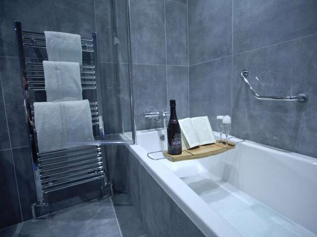 Отель The Residence Hotel Голуэй-51